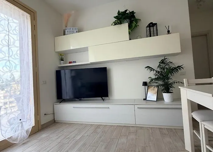 The Vibe House Roma-sky Terrace & Private Parking Apartamento